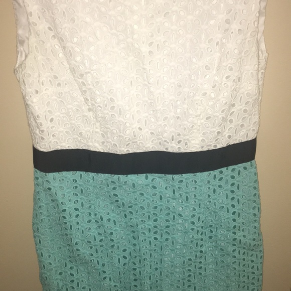 Color Block Dress - Picture 2 of 3